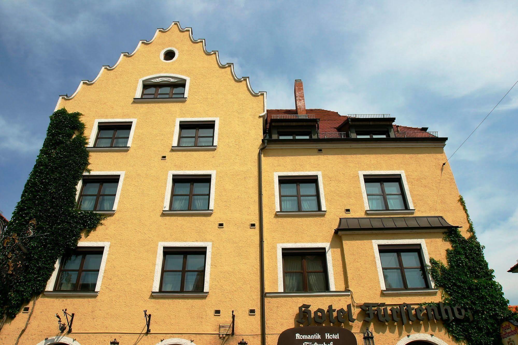 Romantik Hotel Furstenhof Landshut Exterior photo